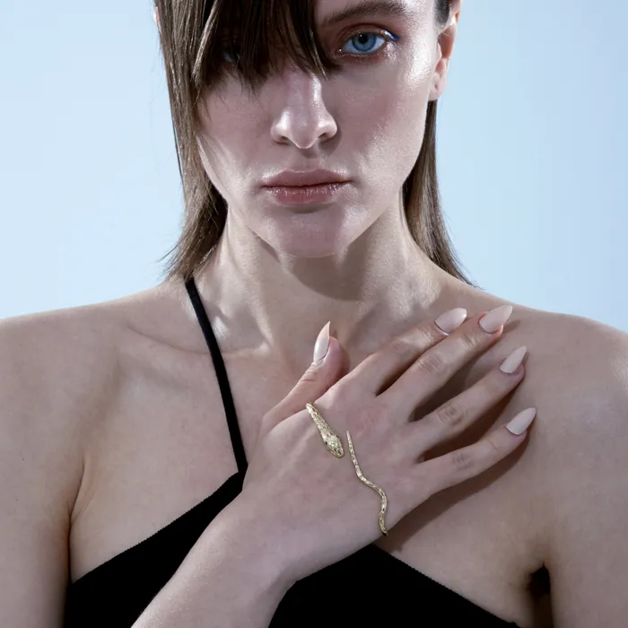 Blackheadshop PreStyled Sets Empty TownSnake Snake Palm Cuff Gold Blackheadshop PreStyled Sets Empty TownSnake Snake Palm Cuff Gold
