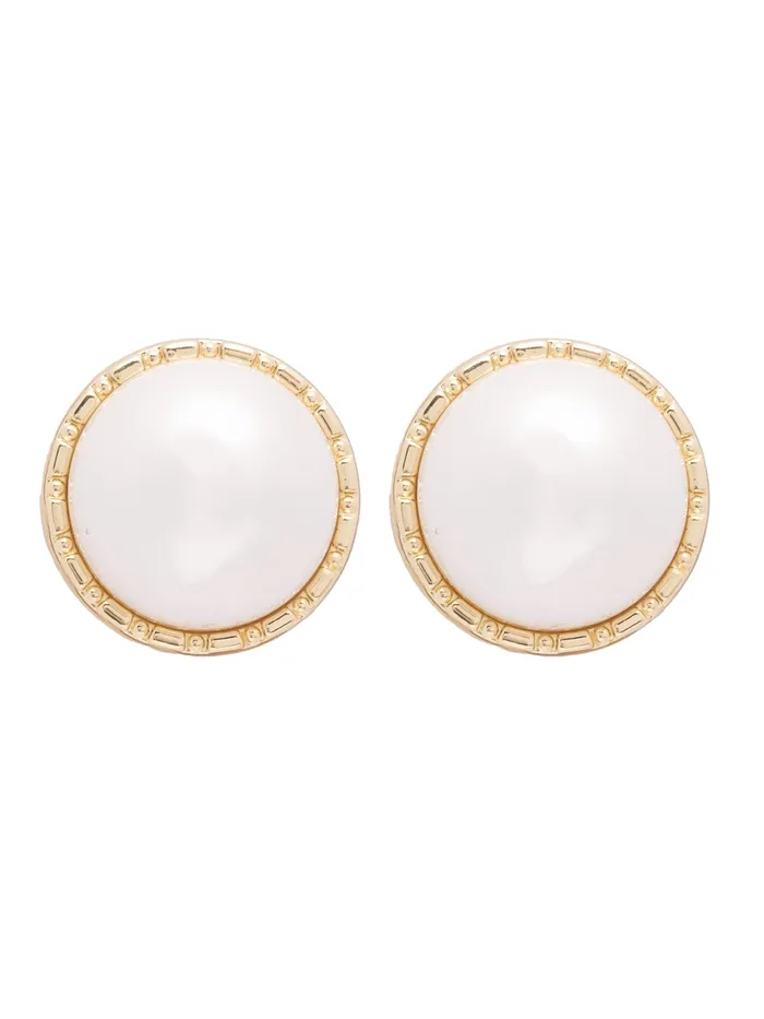 Curio Cottage Earrings The Pearl Story Cresent Pearl Stud Earrings Curio Cottage Earrings The Pearl Story Cresent Pearl Stud Earrings