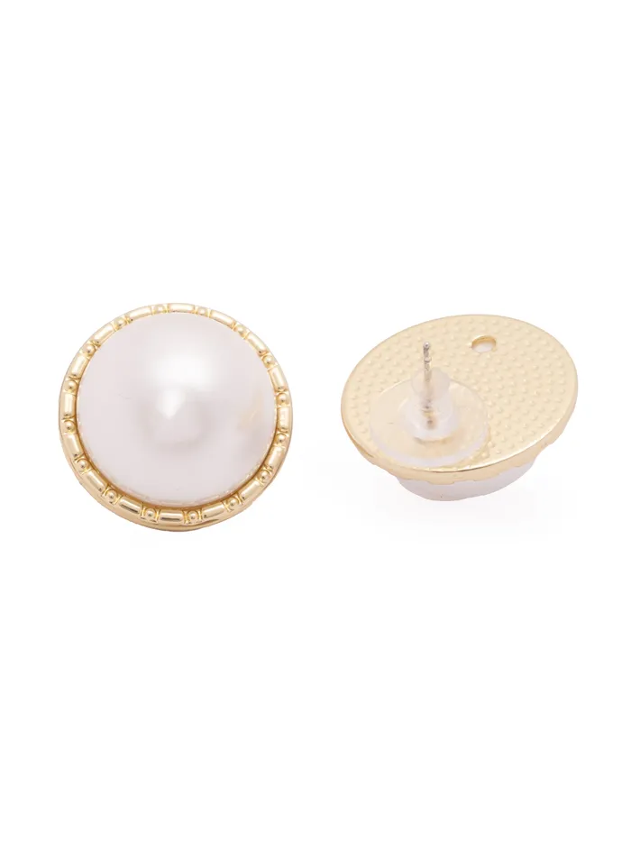 Curio Cottage Earrings The Pearl Story Cresent Pearl Stud Earrings Curio Cottage Earrings The Pearl Story Cresent Pearl Stud Earrings