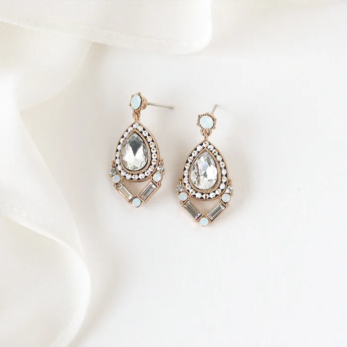 Lovers Tempo Earrings Gold Nadia Drop Earrings