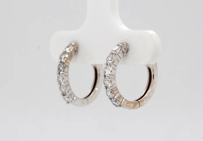 SUNRISE JEWELRY MFG CORP Earrings 14KW 75 Cttw Diamond Small Hoop Earrings