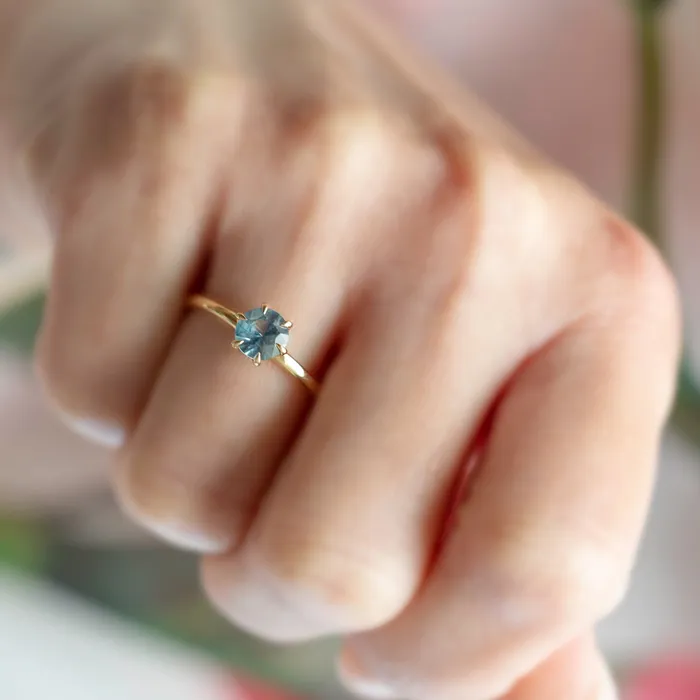 Albrecht Jewellery Rings Aqua Blue Montana Sapphire Solitaire Engagement Ring 14K Gold Albrecht Jewellery Rings Aqua Blue Montana Sapphire Solitaire Engagement Ring 14K Gold