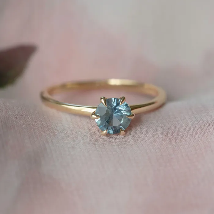 Albrecht Jewellery Rings Aqua Blue Montana Sapphire Solitaire Engagement Ring 14K Gold Albrecht Jewellery Rings Aqua Blue Montana Sapphire Solitaire Engagement Ring 14K Gold