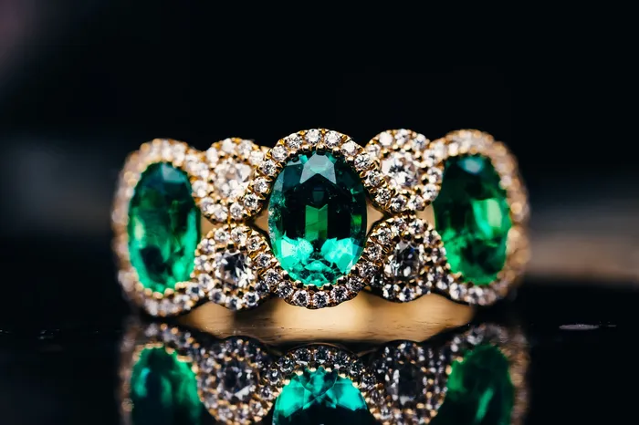 Rings Carnation 18k Yellow Gold 3 Oval Emerald and Diamond Ring