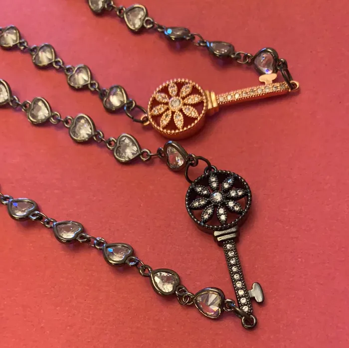 18 Pave Key Heart Crystal Necklace Sophiareneboutique Necklaces