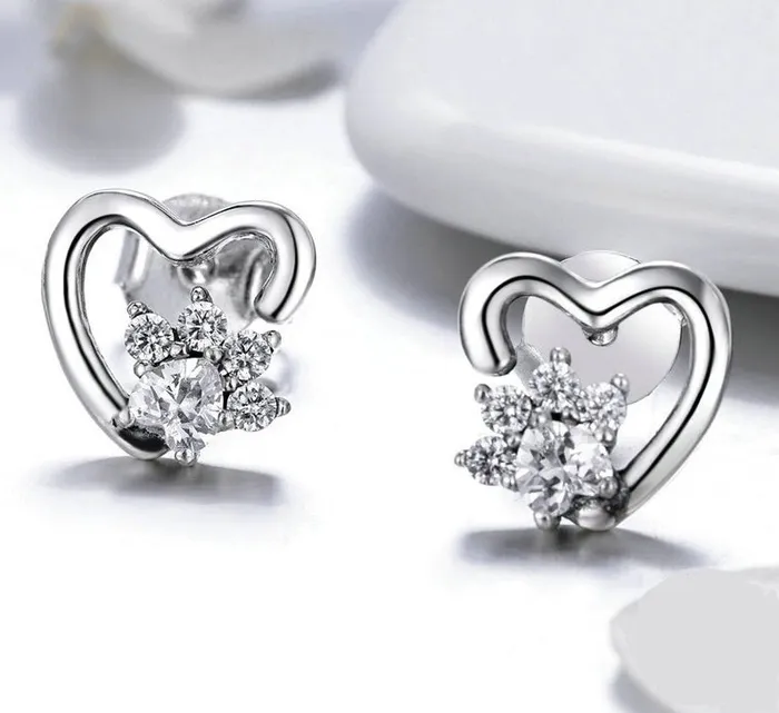 Earrings sparklingselections Sterling Silver Heart Fashion Girl Stud Earrings Women Earrings sparklingselections Sterling Silver Heart Fashion Girl Stud Earrings Women