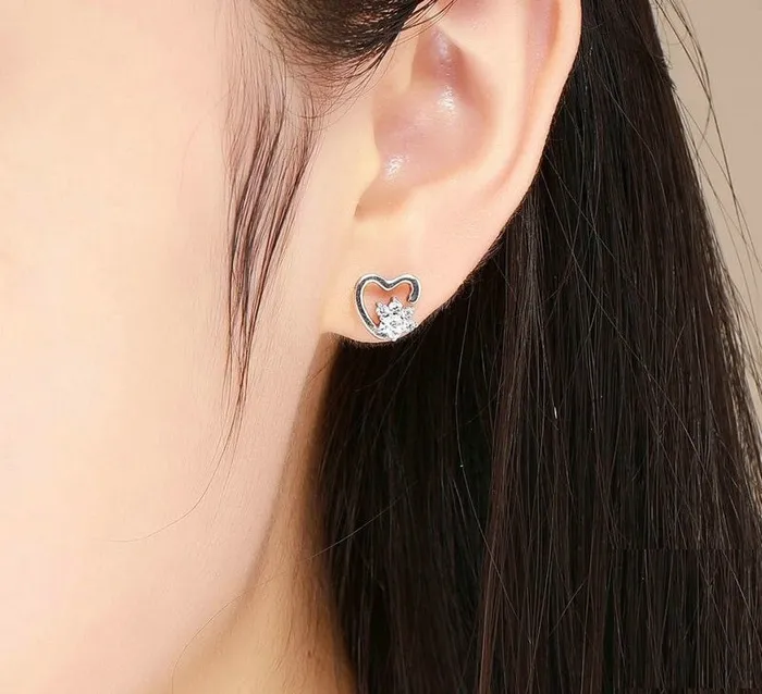 Earrings sparklingselections Sterling Silver Heart Fashion Girl Stud Earrings Women Earrings sparklingselections Sterling Silver Heart Fashion Girl Stud Earrings Women