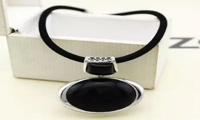 Necklaces Vintage Big Black Stone Pendant Necklace sparklingselections
