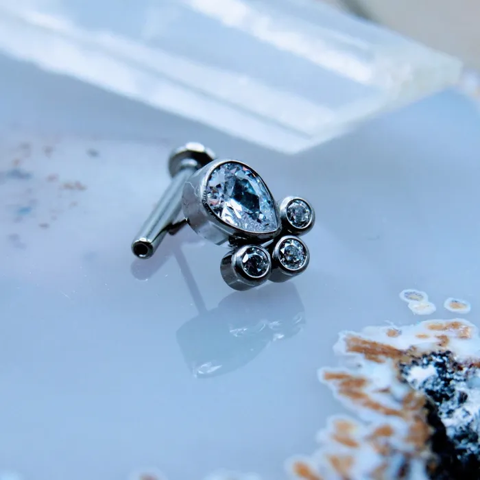 Siren Body Jewelry CZ Gemstone Cluster Body Jewelry Labret Stud 18g Charm Necklaces
