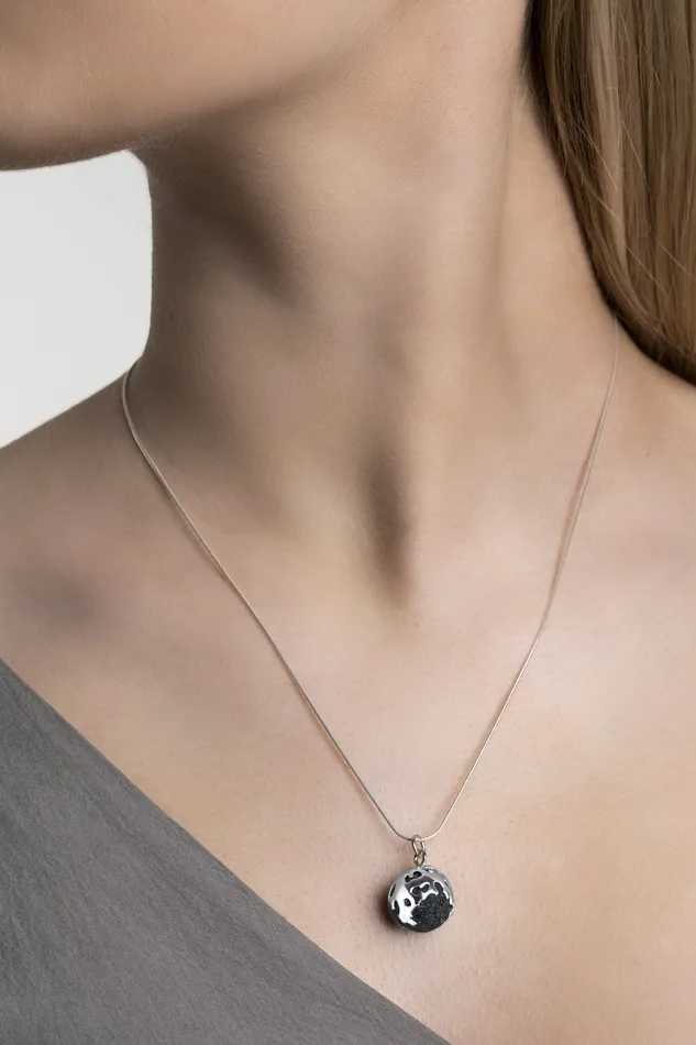 AURUM by Gubjrg Necklaces FOLD necklace AURUM by Gubjrg Necklaces FOLD necklace