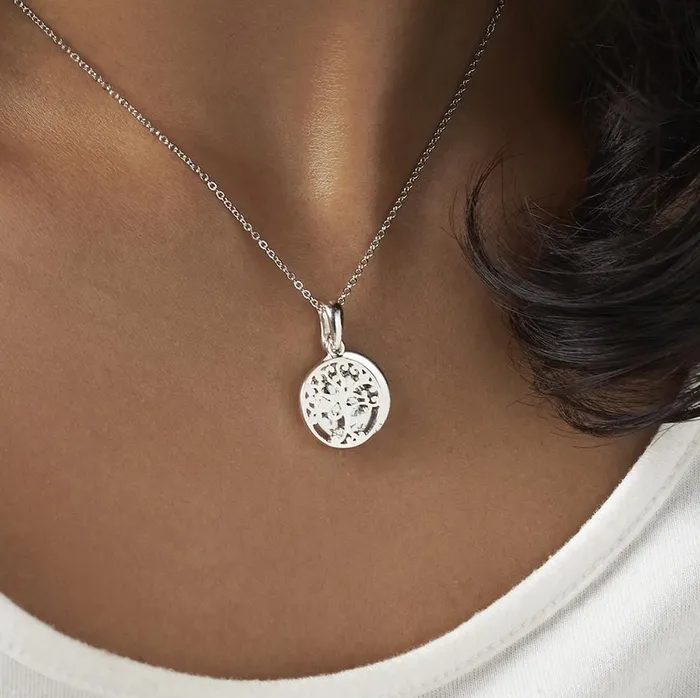 EverWith Necklaces EverWith Engraved Small Tree of Life Standard Engraving Memorial Pendant with Fine Crystal EverWith Necklaces EverWith Engraved Small Tree of Life Standard Engraving Memorial Pendant with Fine Crystal