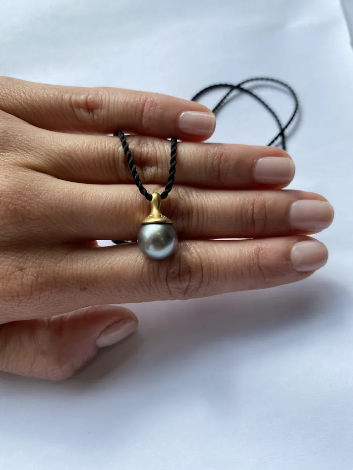 Hiroyo Necklaces Umi Moon and Stars Pendant Hiroyo Necklaces Umi Moon and Stars Pendant