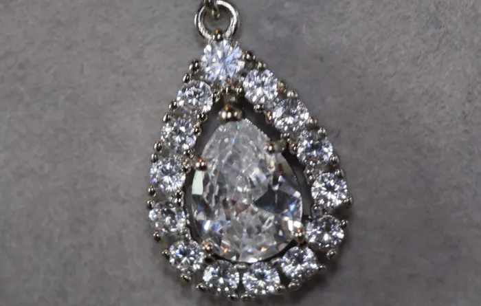 Lab Diamonds London Teardrop Earrings Diamond Earrings Diamond Earrings Tear drop Earrings Womens Diamond Earrings Earrings Pear Shape Earrings Earrings