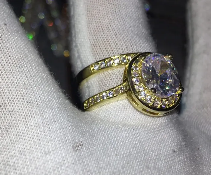 Minx London Womens Gold ring Womens Gold Wedding Ring Set Womens Gold Diamond Ring Gold Ring with Diamonds Gold Halo Engagement Ring Halo Ring Rings