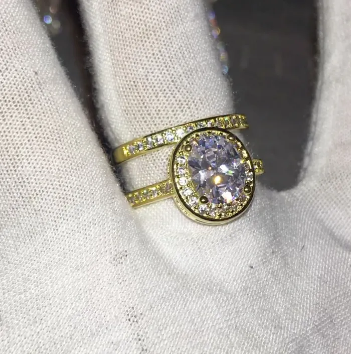 Minx London Womens Gold ring Womens Gold Wedding Ring Set Womens Gold Diamond Ring Gold Ring with Diamonds Gold Halo Engagement Ring Halo Ring Rings