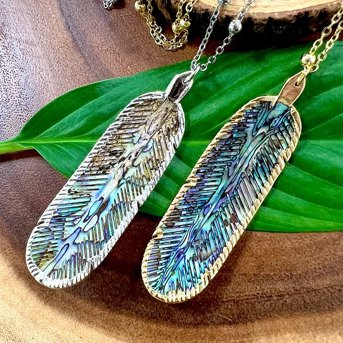 Natural Luxury Abalone Carved Feather XL Pendant 30 White Gold Necklace Lily Rose Jewelry Necklaces