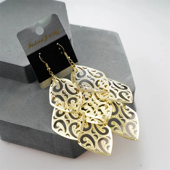 SWEET T 52 Earrings 10 PairLot Trendy Geometric Drop Hoop Earrings for Women Girls Fashion SilverGold Plated Jewelry Accessories