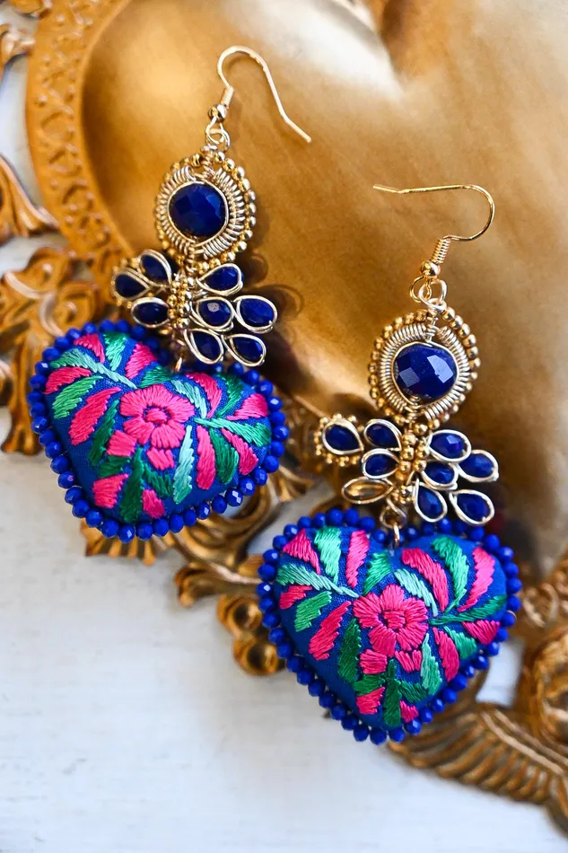 Sweetheart Earrings No01 Folklore Tradition Earrings