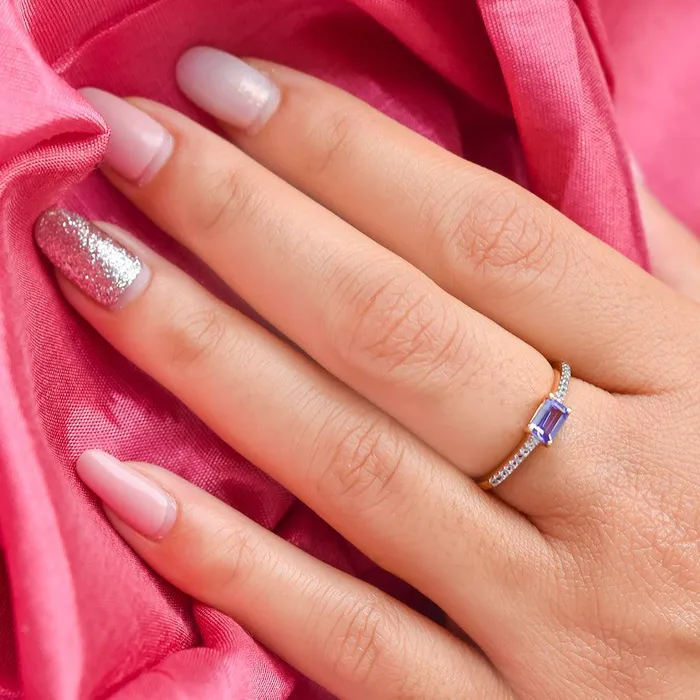 YoTreasure Rings Tanzanite White Topaz 10kt Yellow Gold Minimalist Ring 056 ct tw