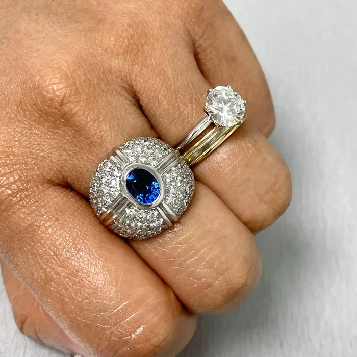 Beauvince Rings Starry Crossroads Diamond Sapphire Ring 360 ct Sapphire Diamonds in White Gold