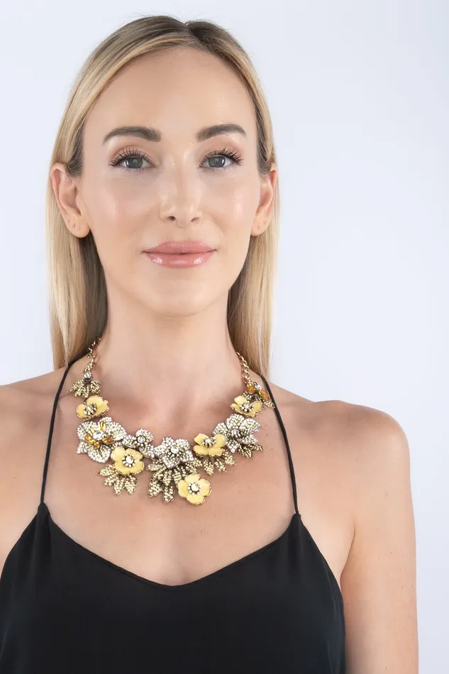 Eye Candy LA Necklaces Amata Statement Necklace Floral