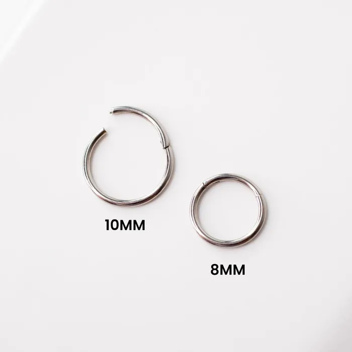 Mya Smooth Hinged Segment Ring Titanium Clicker Hoop for Noses Ears Cartilage Grayling Rings