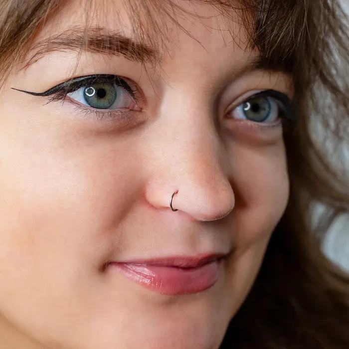 Mya Smooth Hinged Segment Ring Titanium Clicker Hoop for Noses Ears Cartilage Grayling Rings