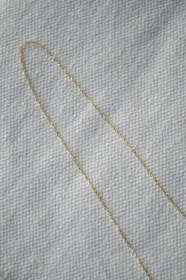 Necklaces Pear Pearl Pendant and Gold Chain Charlotte Wendes