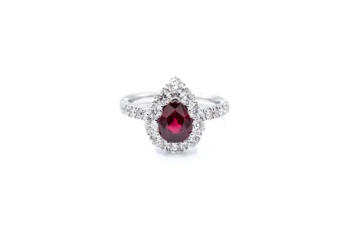 Rings Crown Jewels Coin 138 ct GIA Certified Ruby and Diamond Ring 18k