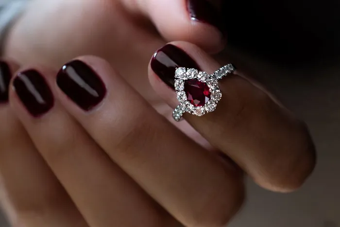 Rings Crown Jewels Coin 138 ct GIA Certified Ruby and Diamond Ring 18k