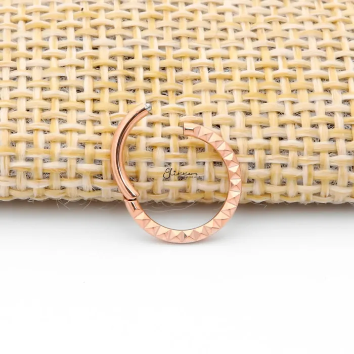 Rings Glitters Front Facing Pyramid Laser Cut Titanium Hinged Segment Hoop Ring Rose Gold