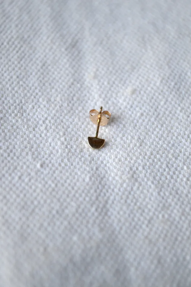 Semi Stud Earring Quarry Earrings