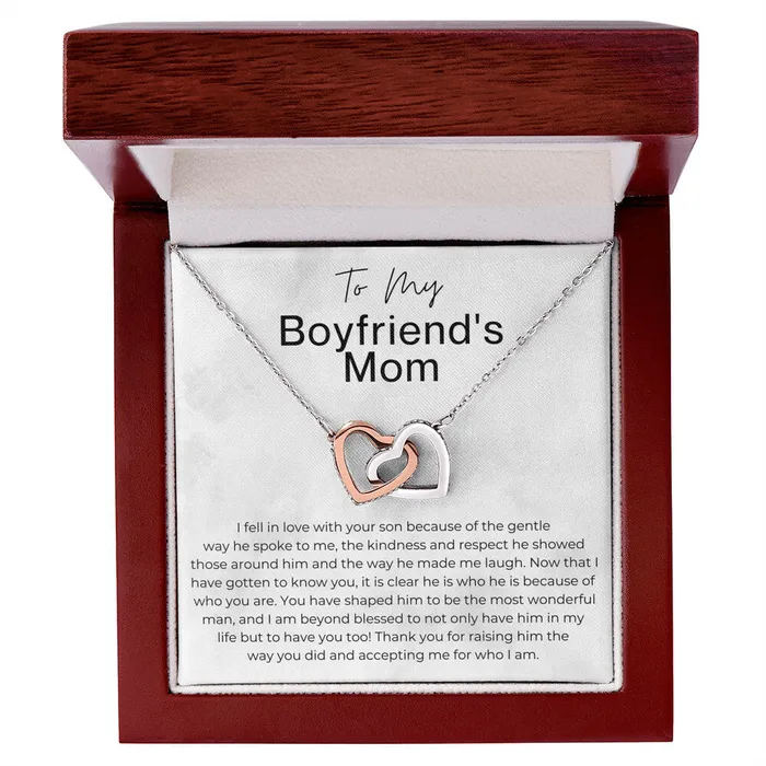ShineOn Fulfillment Necklaces Thank You for Raising Your Son Gift for Boyfriends Mom Interlocking Heart Pendant Necklace