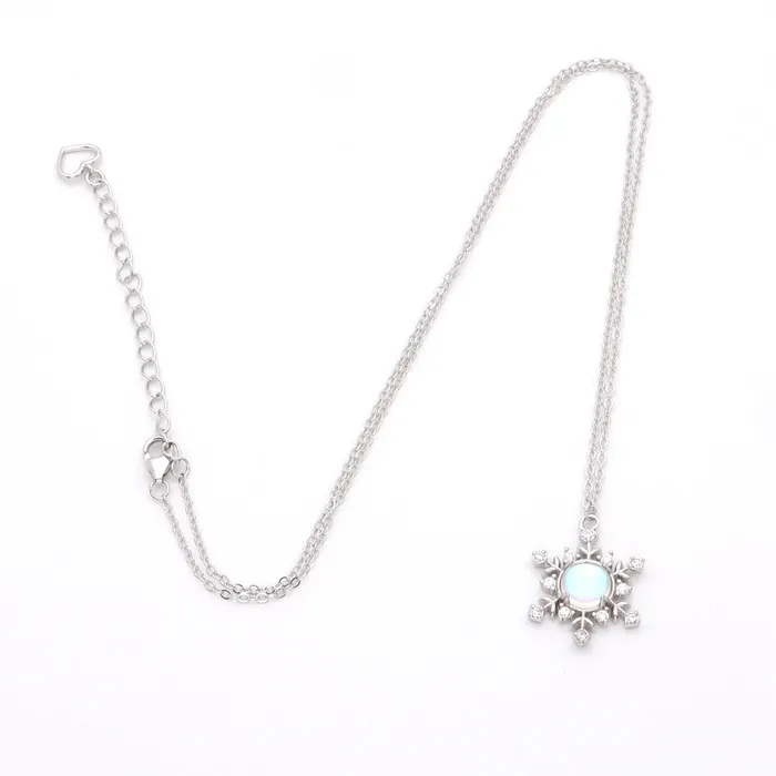 Sterling Silver Snowflake Necklace Glitters Necklaces