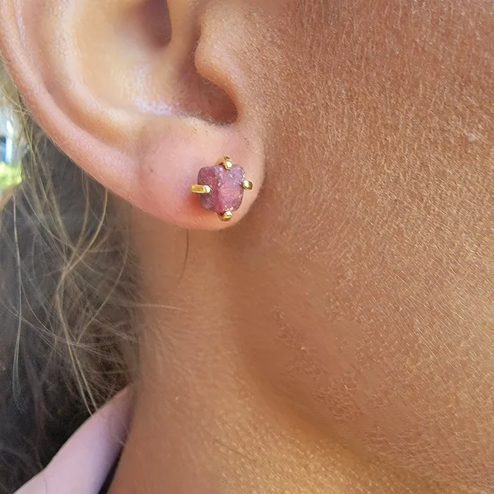Uniquelan Jewelry Earrings Real Raw Ruby Stud Earrings