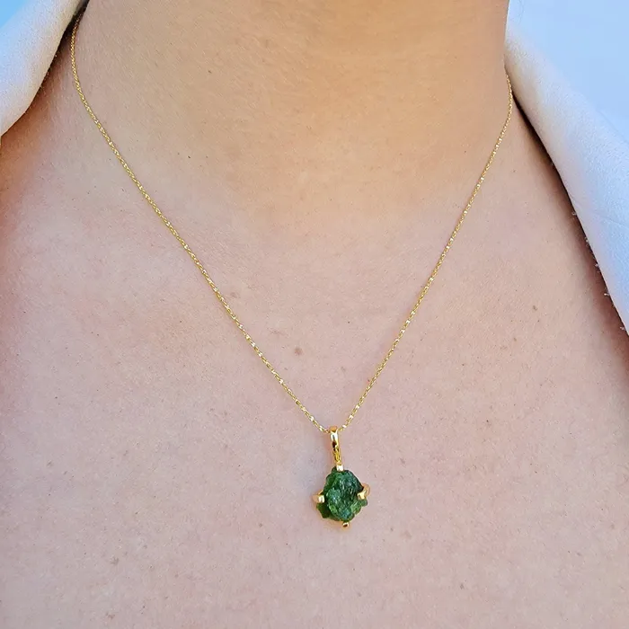 Uniquelan Jewelry Necklaces Raw Green Tourmaline Necklace