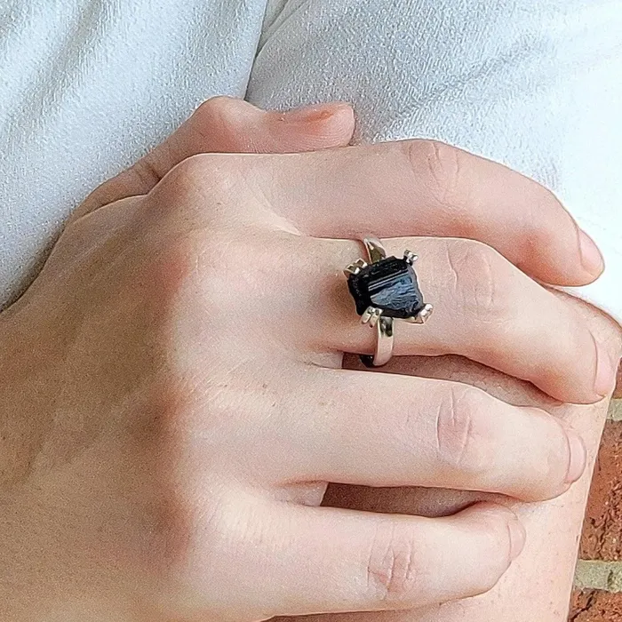 Uniquelan Jewelry Raw Tourmaline Adjustable Ring Rings